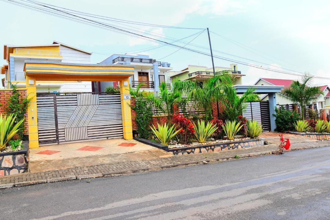 Stella Residence And Cuisine Kigali Exterior photo