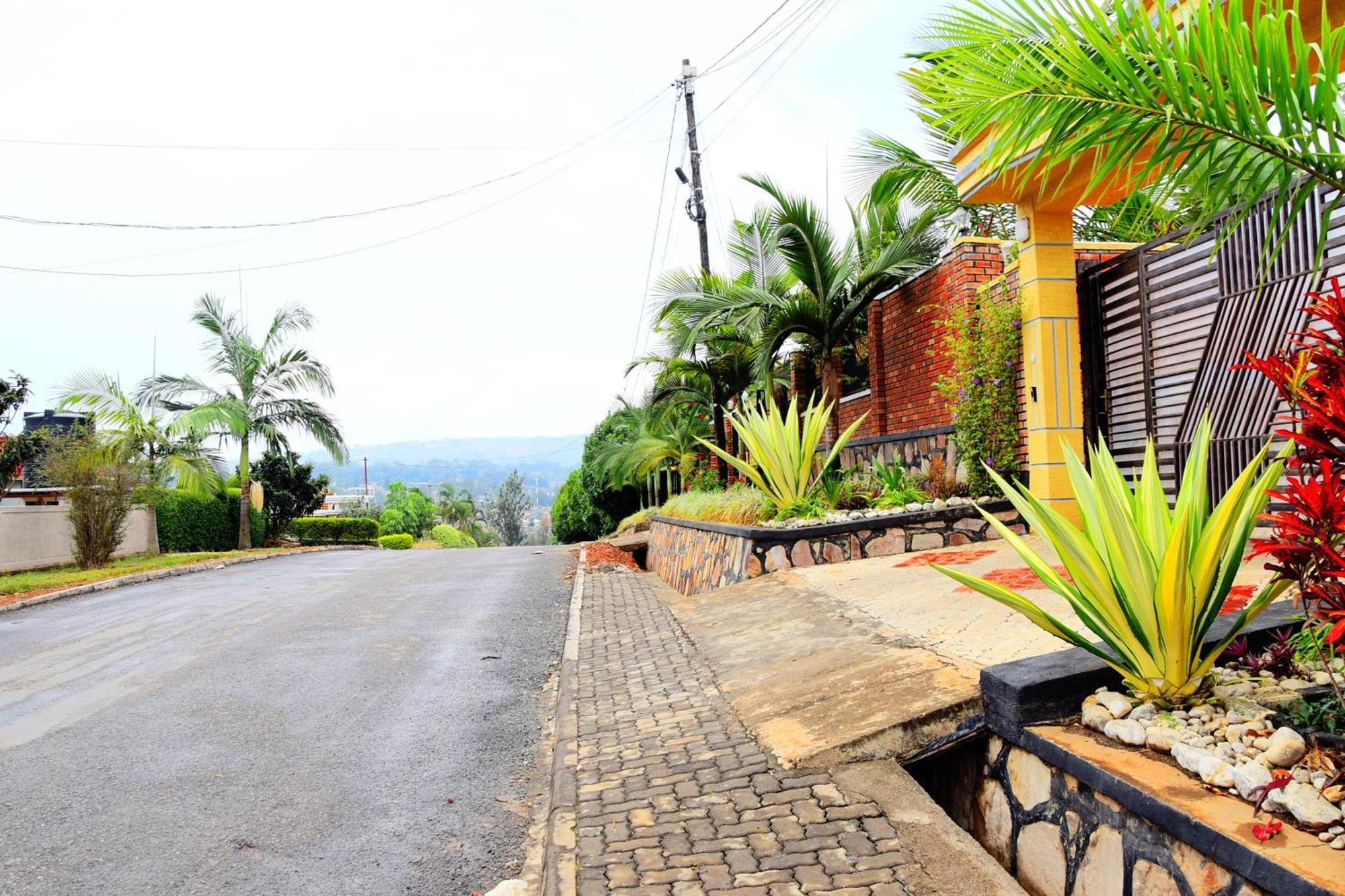 Stella Residence And Cuisine Kigali Exterior photo